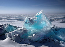 2026 世界杯-人人都爱!赛后魔笛和维尼修斯交谈甚欢,还被恩德里克抱起